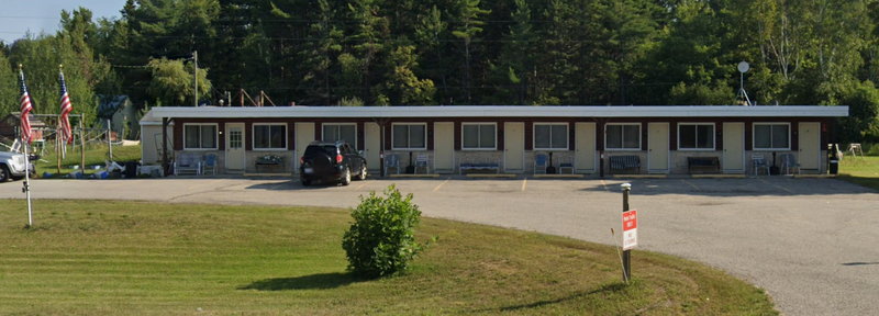Big Bay Get-Away (Leilani Motel) - Street View (newer photo)